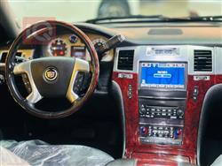 كاديلاك اسكاليد